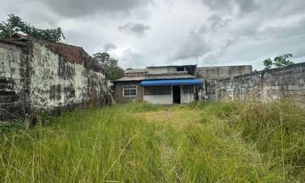 Casa para Venda em Itanhaém, Santa Cruz, 2 dormitórios, 2 banheiros, 10 vagas