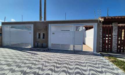 Casa para Venda em Itanhaém, Bopiranga, 2 dormitórios, 1 banheiro, 2 vagas
