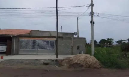 Casa para Venda em Itanhaém, Gaivota, 3 dormitórios, 1 banheiro, 3 vagas