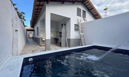 Casa para Venda em Itanhaém, Suarão, 2 dormitórios, 1 suíte, 1 banheiro, 1 vaga