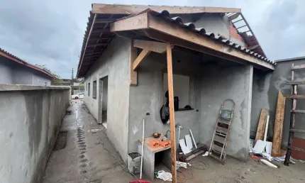 Casa para Venda em Itanhaém, Guacyra, 3 dormitórios, 1 suíte, 1 banheiro, 3 vagas