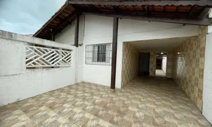 Casa para Venda em Mongaguá, Itaóca, 2 dormitórios, 1 banheiro, 3 vagas