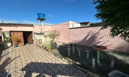Casa para Venda em Itanhaém, Jamaica, 2 dormitórios, 1 banheiro, 3 vagas