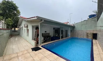 Casa para Venda em Itanhaém, Gaivota, 3 dormitórios, 1 suíte, 1 banheiro, 2 vagas