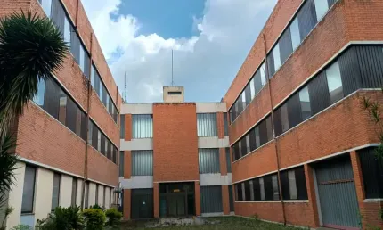 Comercial para Venda em Itapecerica da Serra, Embu Mirim, 59 vagas