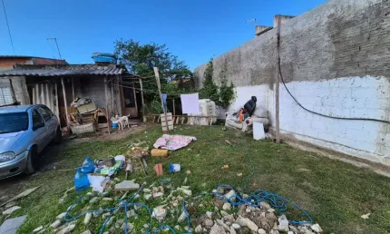 Casa para venda em itanhaém, bopiranga, 1 dormitório, 1 banheiro, 4 vagas
