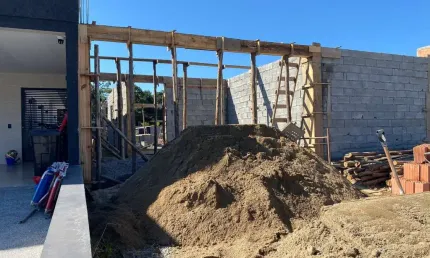 Casa em Condomínio para Venda em Peruíbe, Jardim Marcia, 3 dormitórios, 3 suítes, 4 vagas
