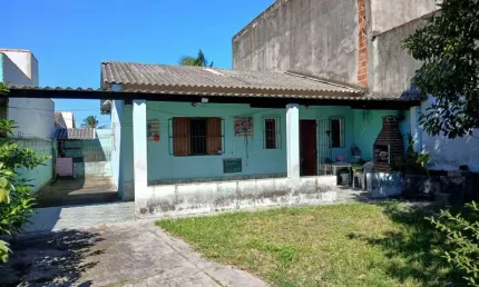 Casa para Venda em Itanhaém, Luizamar Mirim, 2 dormitórios, 1 banheiro, 3 vagas