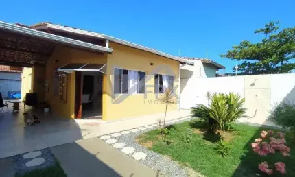 Casa para Venda em Itanhaém, Jardim Regina, 3 dormitórios, 1 suíte, 1 banheiro, 3 vagas