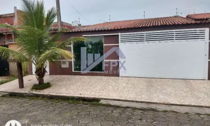 Casa para Venda em Peruíbe, Nova Peruíbe, 5 dormitórios, 2 suítes, 1 banheiro, 4 vagas