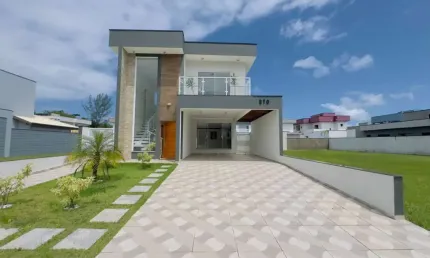 Casa Alto Padrão para Venda em Itanhaém, Jardim Guacyra, 3 dormitórios, 2 suítes, 1 banheiro, 4 vagas