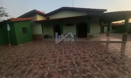 Casa para venda em itanhaém, jardim grandesp, 5 dormitórios, 1 suíte, 2 banheiros, 20 vagas