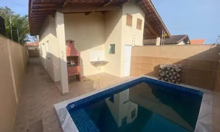 Casa para Venda em Itanhaém, Jardim Jamaica, 2 dormitórios, 1 suíte, 1 banheiro, 2 vagas