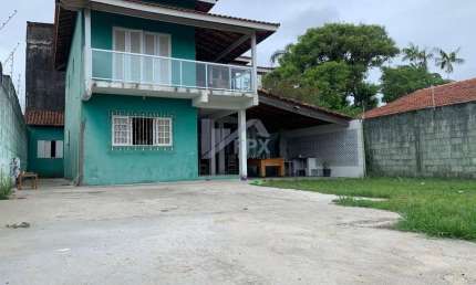 Sobrado para Venda em Itanhaém, Jardim das Palmeiras, 4 dormitórios, 2 suítes, 2 banheiros, 10 vagas