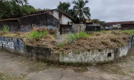 Terreno à venda no Centro, Peruíbe 