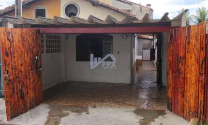 Casa para Venda em Itanhaém, Suarão, 2 dormitórios, 1 suíte, 1 banheiro, 2 vagas