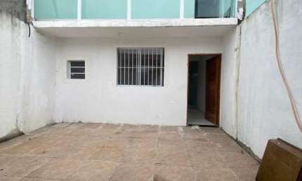 Sobrado para Venda em Itanhaém, Jardim das Palmeiras, 2 dormitórios, 2 suítes, 1 banheiro, 2 vagas