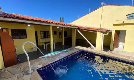 Casa para Venda em Itanhaém, Balneário Gaivota, 1 dormitório, 2 banheiros, 3 vagas