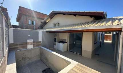 Casa para Venda em Itanhaém, Nossa Senhora do Sion, 2 dormitórios, 1 suíte, 1 banheiro, 3 vagas