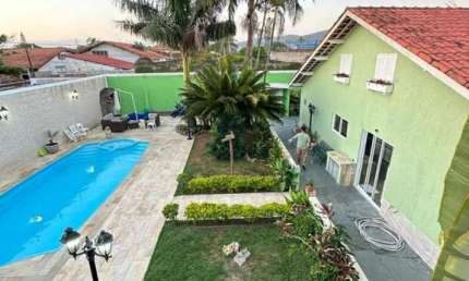 Casa Alto Padrão para Venda em Itanhaém, Suarão, 4 dormitórios, 2 suítes, 4 banheiros, 6 vagas