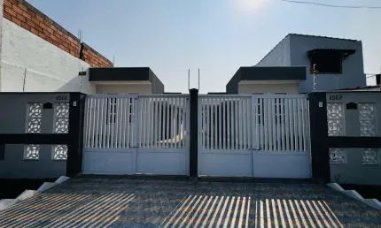 Casa para venda em itanhaém, nossa senhora do sion, 2 dormitórios, 1 suíte, 1 banheiro, 3 vagas