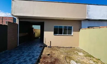 Casa para Venda em Itanhaém, Bopiranga, 2 dormitórios, 1 suíte, 1 banheiro, 2 vagas