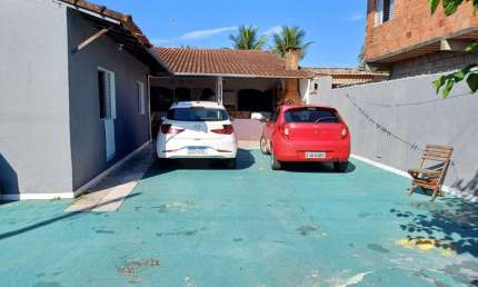 Casa para Venda em Itanhaém, Bopiranga, 4 dormitórios, 2 banheiros, 2 vagas