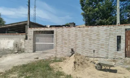 Casa para Venda em Itanhaém, Jardim Corumbá, 3 dormitórios, 1 suíte, 2 banheiros, 3 vagas