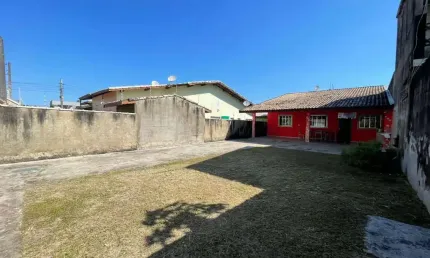 Casa para Venda em Itanhaém, Balneário Gaivota, 2 dormitórios, 2 banheiros, 2 vagas