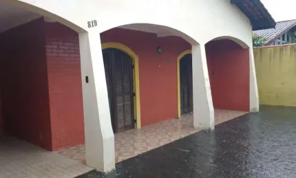 Casa para Venda em Itanhaém, Jardim Itapel, 3 dormitórios, 1 suíte, 1 banheiro, 4 vagas