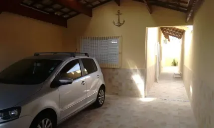Casa para Venda em Mongaguá, Jussara, 2 dormitórios, 1 suíte, 2 banheiros, 2 vagas