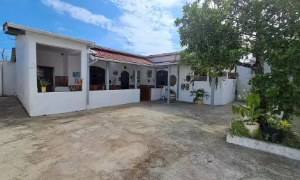 Casa para Venda em Itanhaém, Balneário Gaivota, 2 dormitórios, 2 suítes, 3 banheiros, 4 vagas