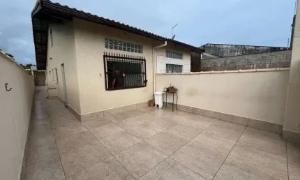 Casa para venda em itanhaém, jardim marilú, 2 dormitórios, 2 banheiros, 2 vagas
