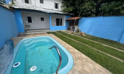 Sobrado para Venda em Mongaguá, Itaguaí, 2 dormitórios, 1 banheiro, 5 vagas