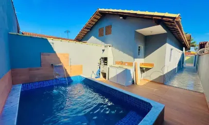 Casa para Venda em Itanhaém, Bopiranga, 2 dormitórios, 1 suíte, 1 banheiro, 2 vagas