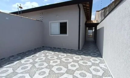 Casa para Venda em Itanhaém, Jardim Regina, 2 dormitórios, 1 suíte, 2 banheiros, 2 vagas