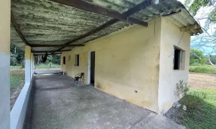 Chácara para Venda em Peruíbe, Cajueiro, 1 dormitório, 1 banheiro, 10 vagas