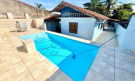 Casa para Venda em Itanhaém, Cibratel 2, 3 dormitórios, 1 suíte, 2 banheiros, 8 vagas