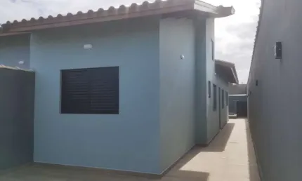 Casa para Venda em Itanhaém, Bopiranga, 2 dormitórios, 1 suíte, 2 banheiros, 2 vagas