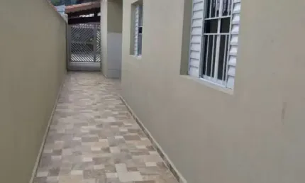 Casa para Venda em Mongaguá, Jussara, 2 dormitórios, 1 suíte, 1 banheiro, 2 vagas