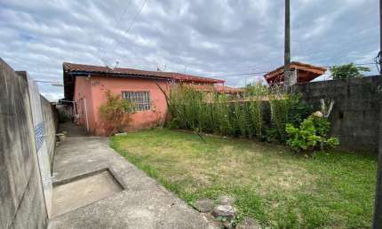 Casa para Venda em Itanhaém, Balneário Gaivota, 2 dormitórios, 1 banheiro, 2 vagas