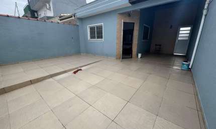 Casa para Venda em Itanhaém, Bopiranga, 3 dormitórios, 1 suíte, 1 banheiro, 3 vagas
