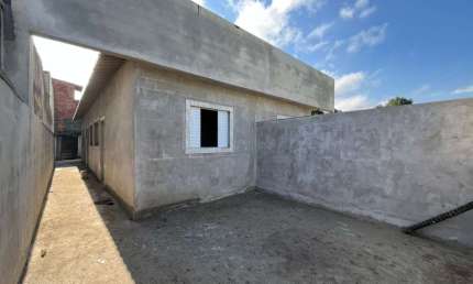 Casa para Venda em Itanhaém, Suarão, 2 dormitórios, 1 banheiro, 2 vagas