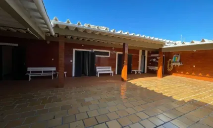 Casa para Venda em Itanhaém, Cibratel 1, 4 dormitórios, 4 suítes, 1 banheiro, 4 vagas