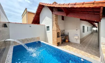 Casa para Venda em Mongaguá, Balneário Vera Cruz, 3 dormitórios, 1 suíte, 1 banheiro, 2 vagas