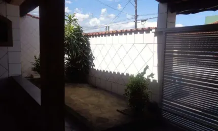 Casa para Venda em Itanhaém, Jardim Anchieta, 3 dormitórios, 1 suíte, 1 banheiro, 2 vagas