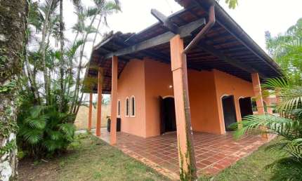 Casa para Venda em Itanhaém, Cibratel 2, 3 dormitórios, 1 suíte, 2 banheiros, 5 vagas