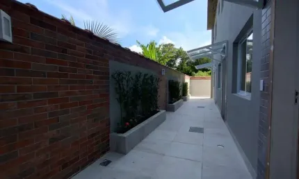 Casa para venda em itanhaém, sabauna, 2 dormitórios, 1 banheiro, 1 vaga