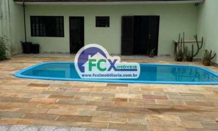 Casa para Venda em Itanhaém, Nova Itanhaém, 3 dormitórios, 1 suíte, 2 banheiros, 3 vagas