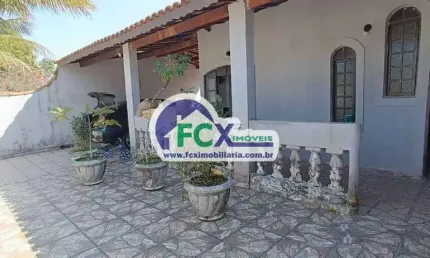 Casa para Venda em Itanhaém, Bopiranga, 2 dormitórios, 1 suíte, 1 banheiro, 3 vagas
